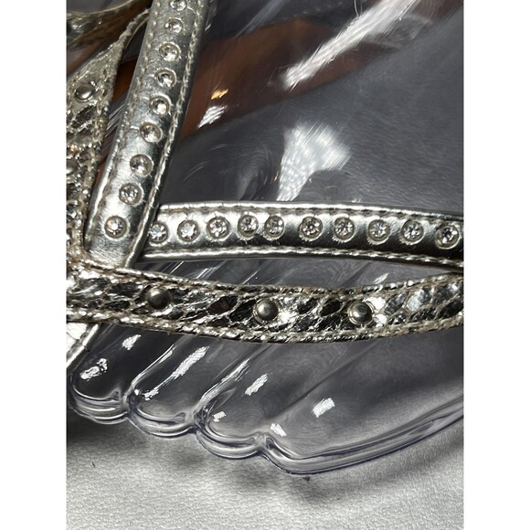Guess Sandals Womens Size 8 Silver Rhinestone Thong Flip Flop Snake Embossed - Picture 2 of 7